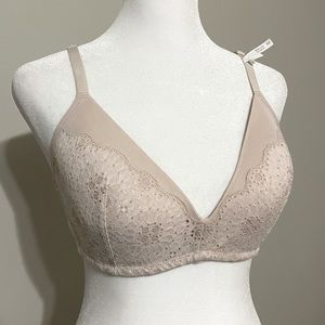 NWT aerie wireless bra, size 36C
